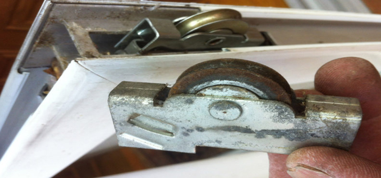 screen door roller repair in Oroville East