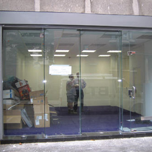 shop front door repair Oroville East